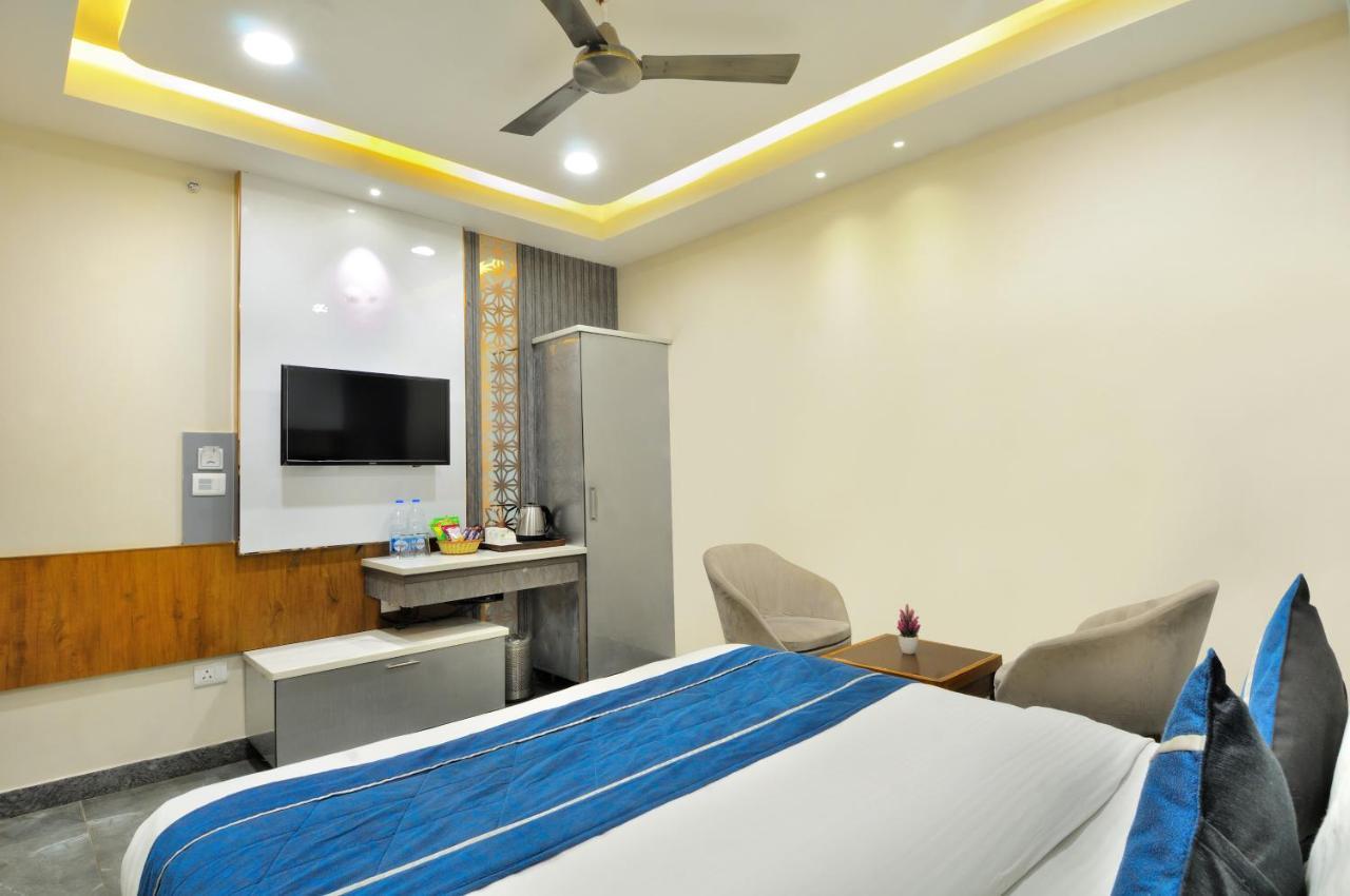 Hotel Imperial View Nowe Delhi Zewnętrze zdjęcie